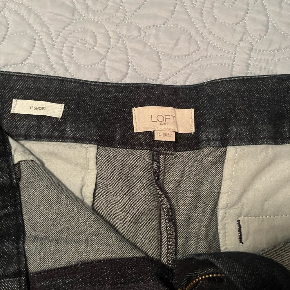 Loft size 14 denim dress shorts
